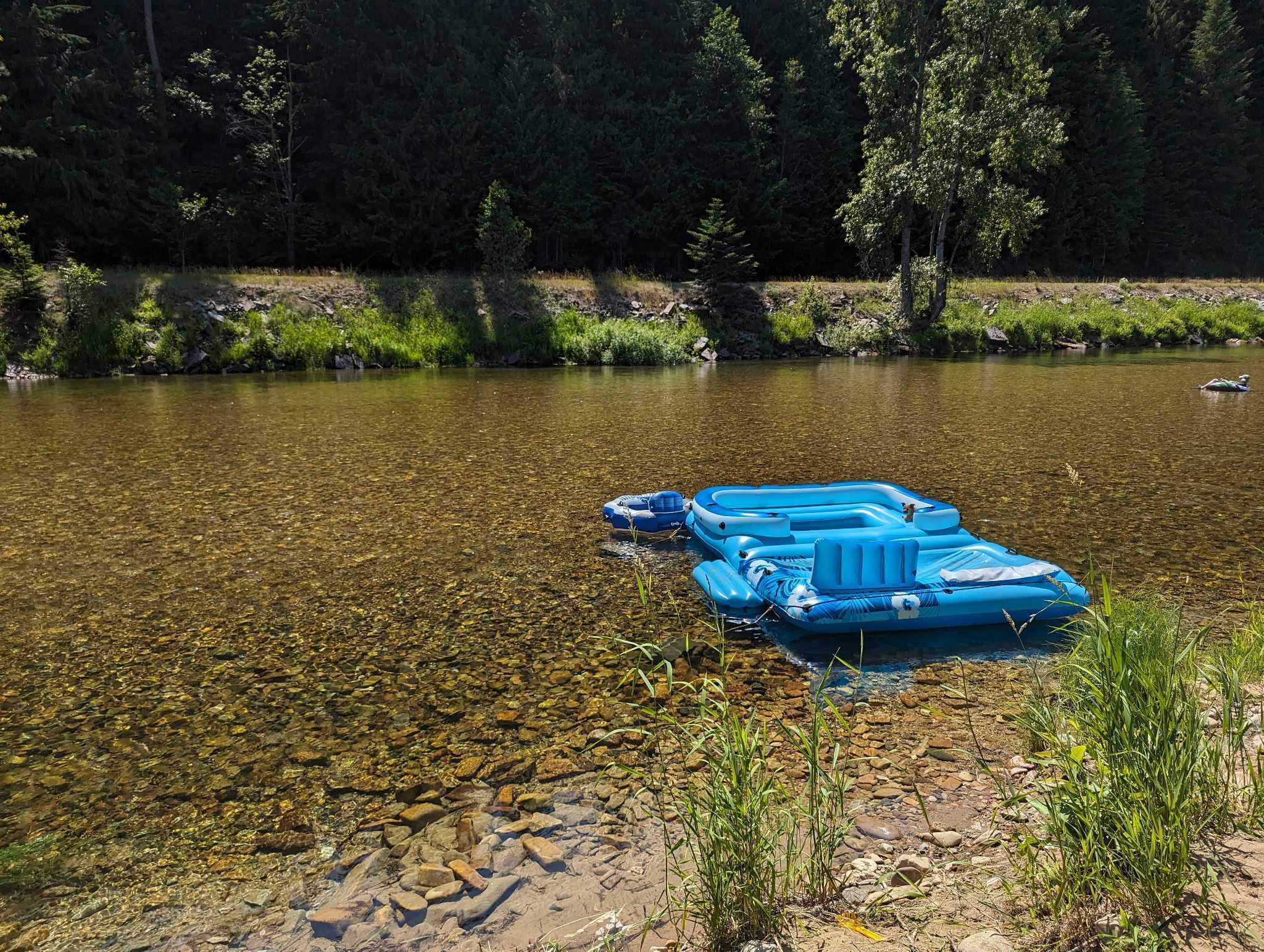 Riverfront acreage on the Coeur d'Alene River
